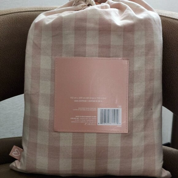 JF X Jillian Harris X Life at Home Rosewood Ruffled Tablecloth BNWT PINK - Picture 6 of 7